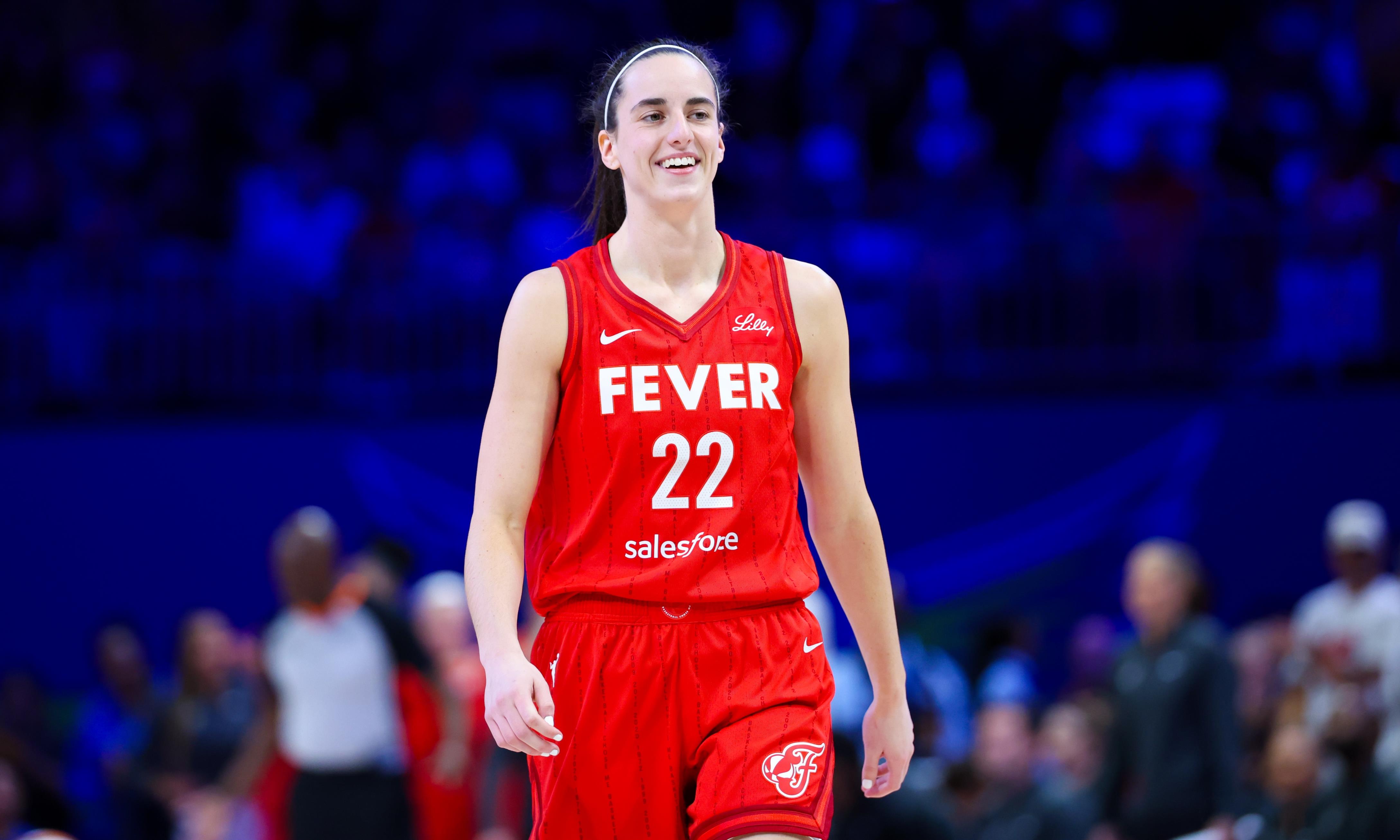 克拉克连续两场至少25分10助攻5三分 NBA与WNBA首位新秀！